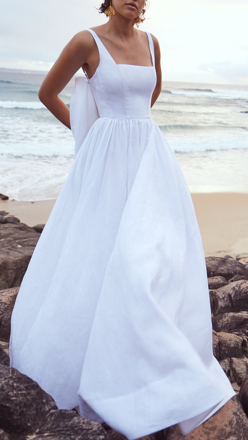 Open Back Linen Gown In Daisy White